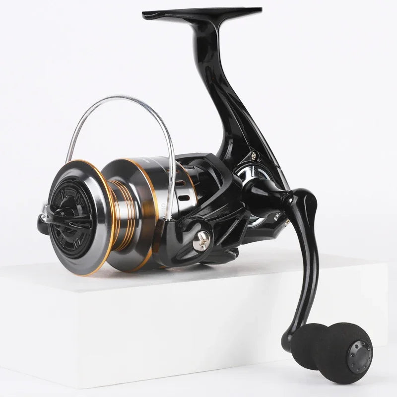 Ultra Light 1000~7000 Spinning Reel